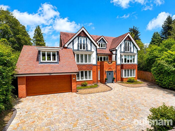 6 Bedroom Detached House For Sale In Twatling Road, Barnt Green, Birmingham, Worcestershire, B45