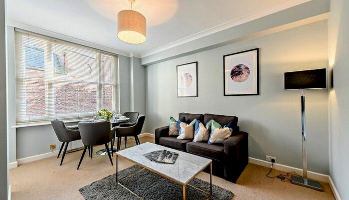 1 Bedroom Property To Rent In Hill Street, Mayfair, London, W1J