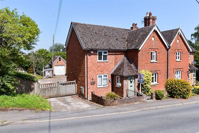 3 Bedroom Semi-Detached House For Sale In Smiths Hill, West Farleigh, Maidstone, Kent, ME15