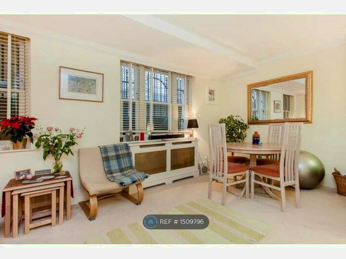 2 Bedroom Flat To Rent In Gloucester Street, London, SW1V