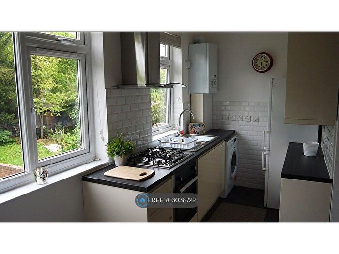 1 Bedroom Flat To Rent In Tufnell Park Road, London, N7