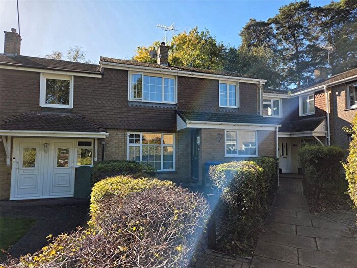 3 Bedroom Terraced House To Rent In Little Ringdale, Bracknell, Berkshire, RG12