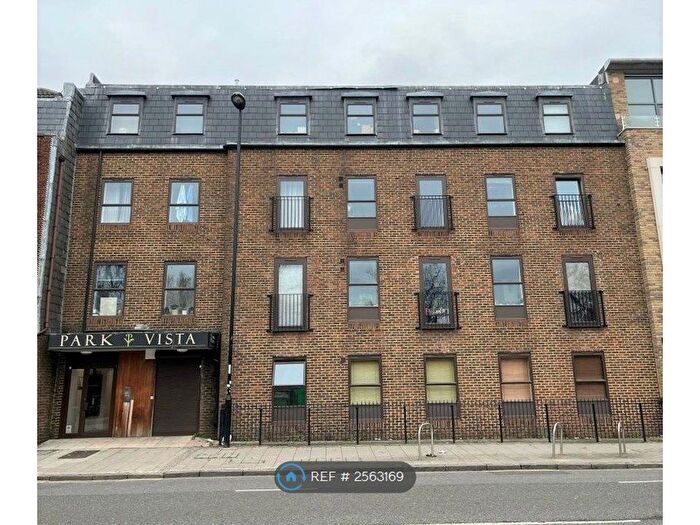 1 Bedroom Flat To Rent In Park Vista, Southampton, SO15