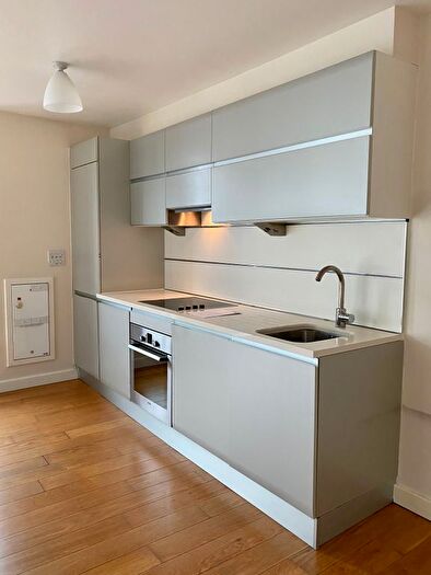 1 Bedroom Flat To Rent In Hare Row, Bethnal Green, E2