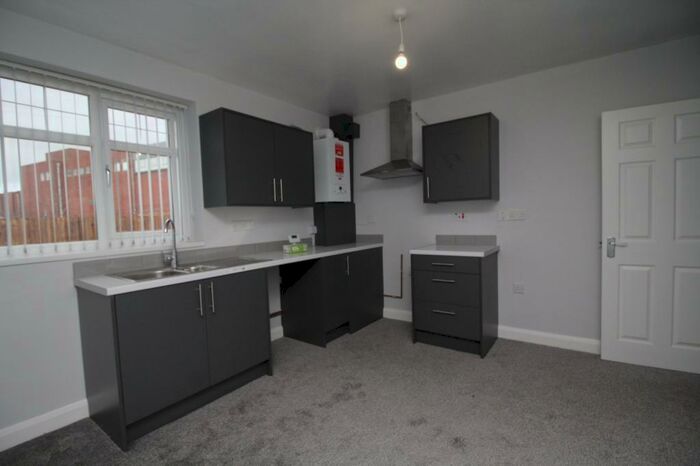 2 Bedroom Flat To Rent In Pearson Street, Brierley Hill, DY5