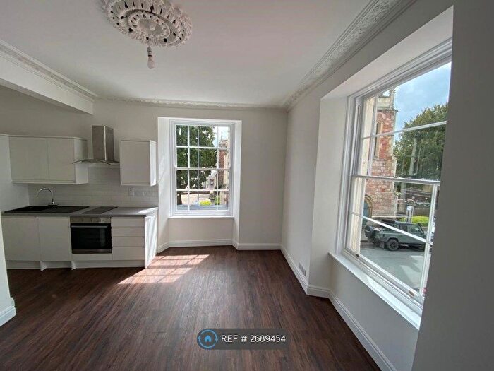 1 Bedroom Flat To Rent In Apsley Road, Bristol, BS8