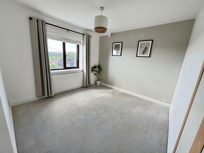 3 Bedroom Semi-detached House For Sale In Wanstead Grove, Plymouth, PL5