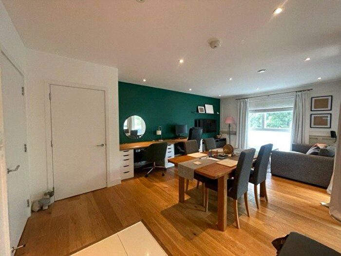 1 Bedroom Flat To Rent In Juett Lodge, Peartree Way, London, SE10