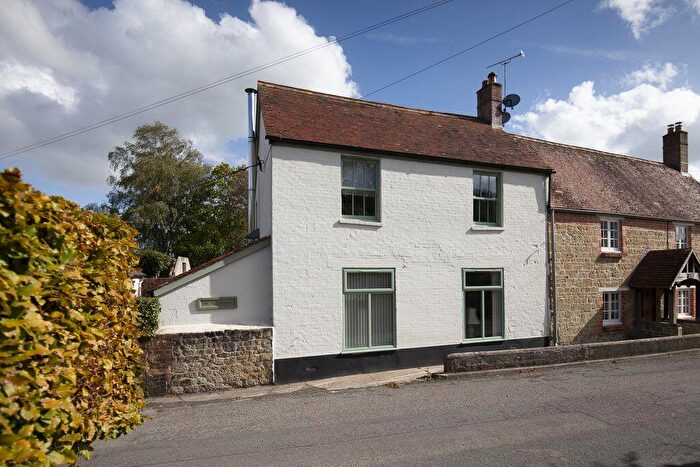 3 Bedroom Semi-Detached House For Sale In The Street, East Knoyle, SP3