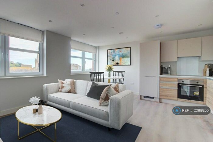 1 Bedroom Flat To Rent In Bournemouth House, Bournemouth, BH1