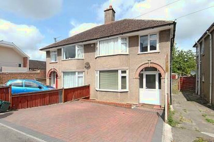 3 Bedroom Semi-Detached House To Rent In Marston, Oxford, OX3