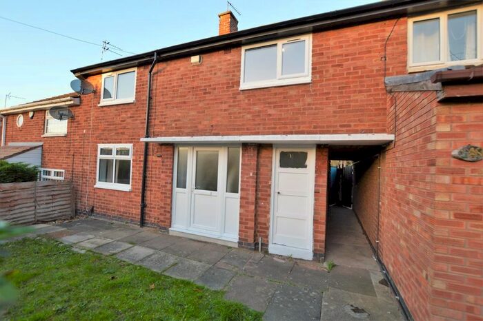3 Bedroom Semi-Detached House To Rent In Coleman Road, Leicester, LE5