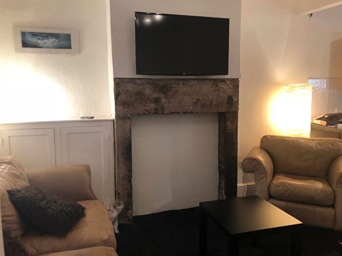 2 Bedroom Private Halls To Rent In Prospect Street, Lancaster, LA1