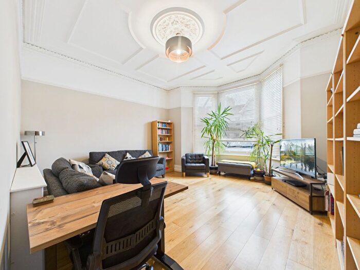 1 Bedroom Maisonette For Sale In Hammelton Road, Bromley, Kent, BR1