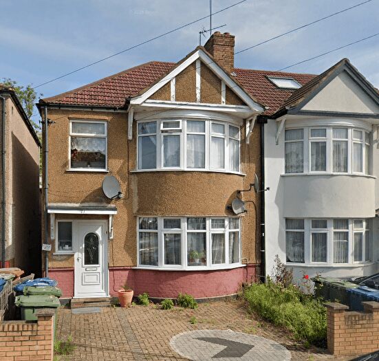 1 Bedroom Flat To Rent In Blawith Road, Harrow-On-The-Hill, Harrow, HA1