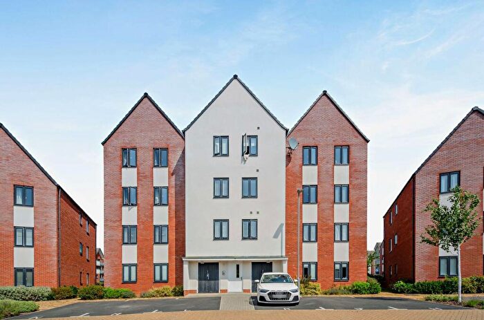 2 Bedroom Flat For Sale In Cicero Crescent, Fairfields, Milton Keynes, MK11