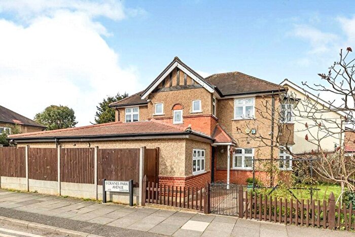 4 Bedroom Detached House To Rent In Villiers Avenue, Surbiton, KT5