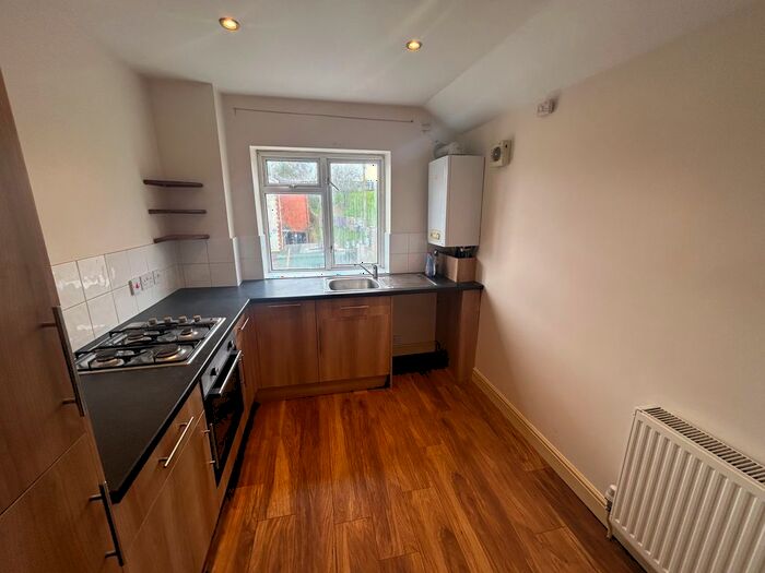 1 Bedroom Flat To Rent In Stafford Street, Swindon, SN1