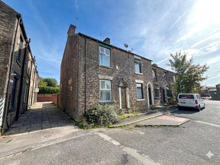 2 Bedroom Terraced House For Sale In Jackson Street, Springhead, Saddleworth, OL4