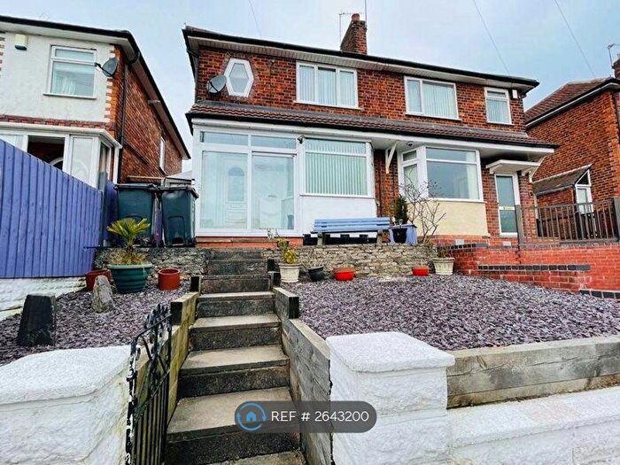 3 Bedroom Semi-Detached House To Rent In Oundle Road, Birmingham, B44