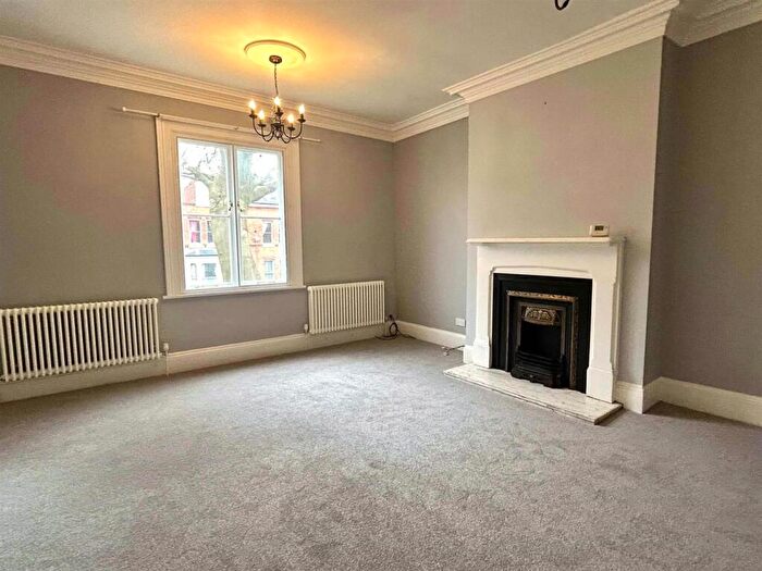 2 Bedroom Apartment To Rent In York Road, Edgbaston, Birmingham, B16