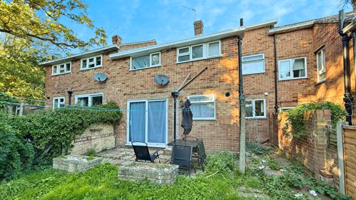 3 Bedroom Terraced House To Rent In Holly Hill Road Belvedere, DA17