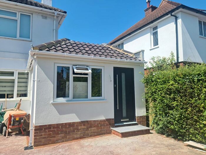 1 Bedroom Flat To Rent In The Ridgeway, Tonbridge, TN10