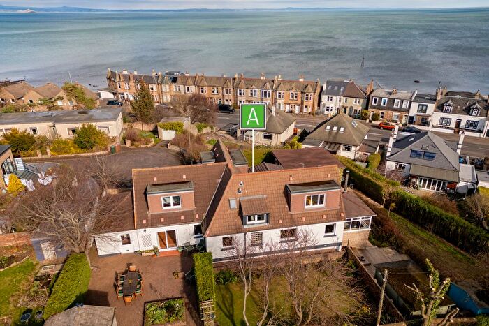 5 Bedroom Detached House For Sale In Eastfield Gardens, Joppa, EH15