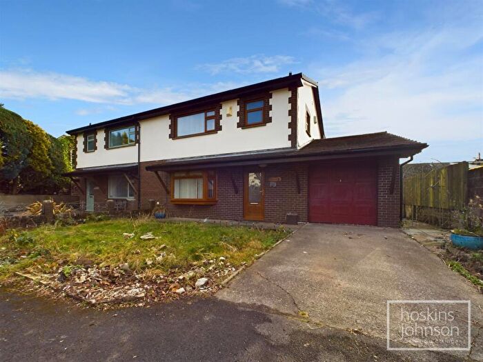 3 Bedroom Semi-Detached House For Sale In Chapel Street, Pontypridd, CF37