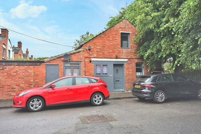 2 Bedroom Semi-Detached House To Rent In South Terrace, Abington, Northampton, NN1