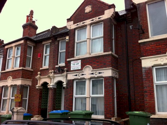 6 Bedroom House To Rent In Earls Road, Portswood, Southampton, SO14