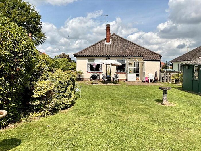 3 Bedroom Bungalow For Sale In Stalham Road, Hoveton, Norwich, Norfolk, NR12