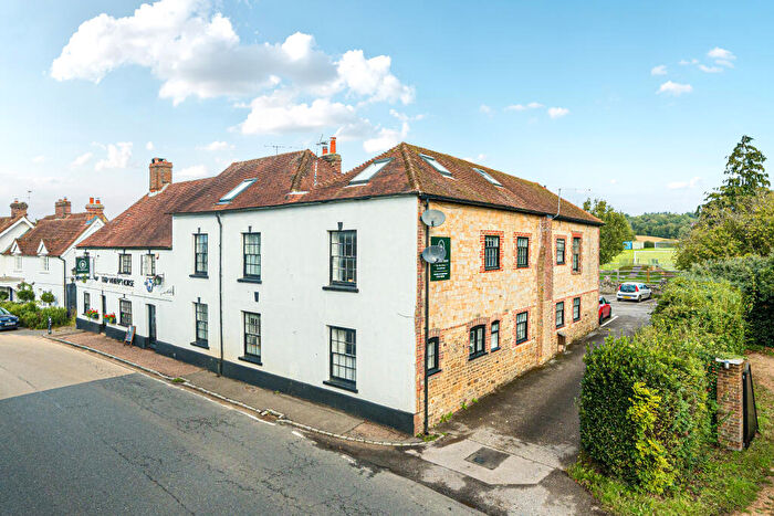 4 Bedroom End Of Terrace House For Sale In East Street, Rogate, GU31
