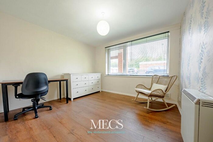 2 Bedroom Apartment To Rent In Regent Court, Binswood Road, Halesowen, West Midlands, B62