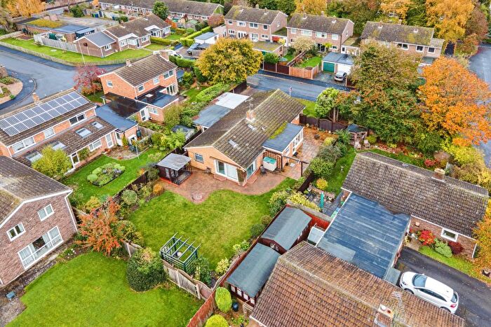 4 Bedroom Bungalow For Sale In Westlands, Comberton, Cambridge, Cambridgeshire, CB23