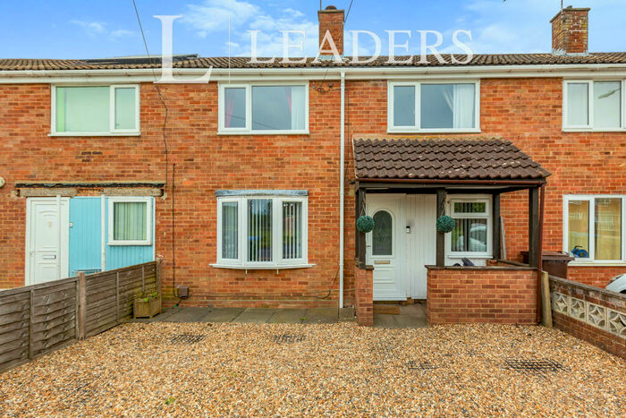 3 Bedroom Terraced House To Rent In Meadowcroft, Aylesbury, HP19