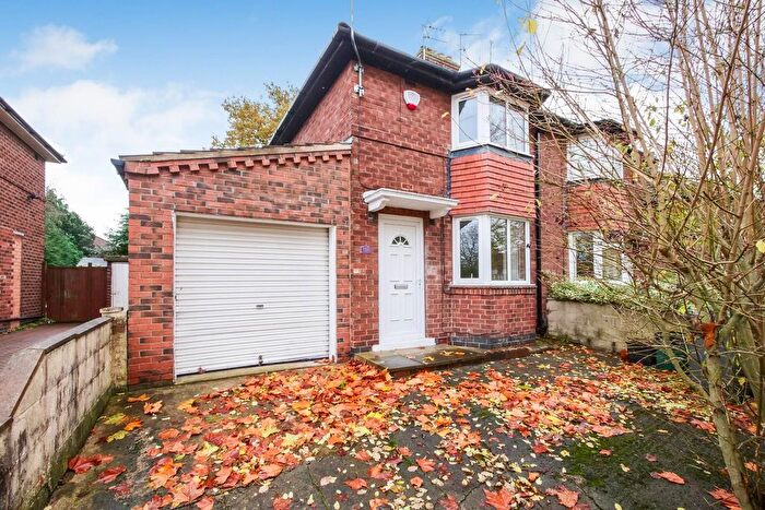 2 Bedroom Semi Detached House For Sale In Kingsway North, York, YO30