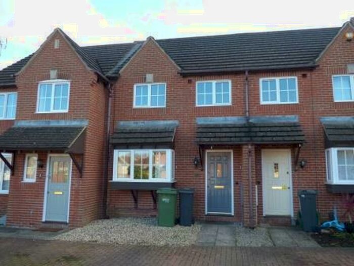 2 Bedroom Terraced House To Rent In Dovedale Close, Hardwicke, GL2