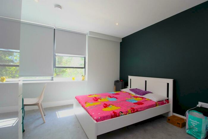 Studio To Rent In Fyfield Road, Enfield, EN1