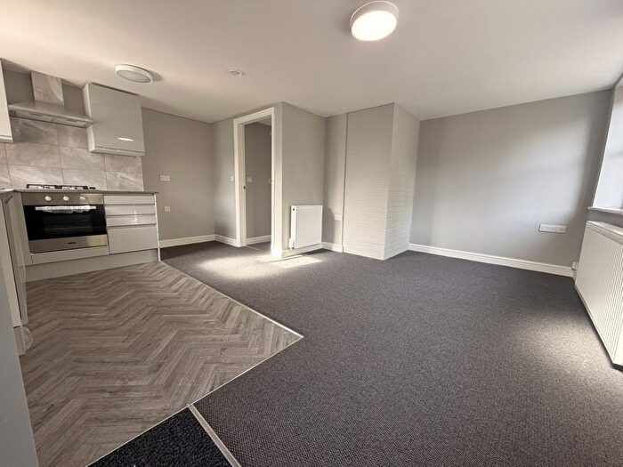 2 Bedroom Flat To Rent In Constantia Street, Wigan, WN3