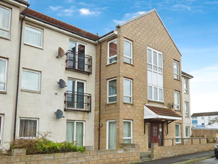 2 Bedroom Apartment For Sale In Globe Road, Rosyth, Dunfermline, KY11
