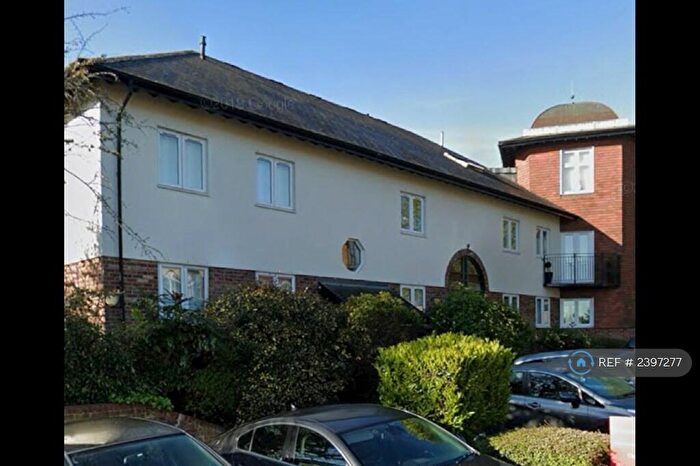 2 Bedroom Flat To Rent In Beresford Road, London, E4