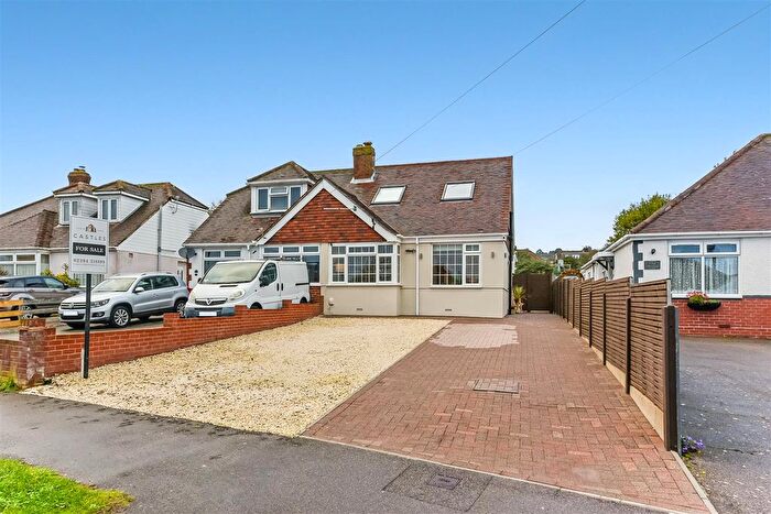 3 Bedroom Semi-Detached Bungalow For Sale In The Crossway, Portchester, PO16