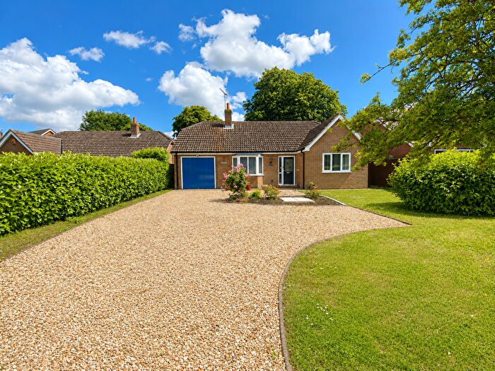 3 Bedroom Detached Bungalow For Sale In Foxes Lowe Road, Holbeach, PE12