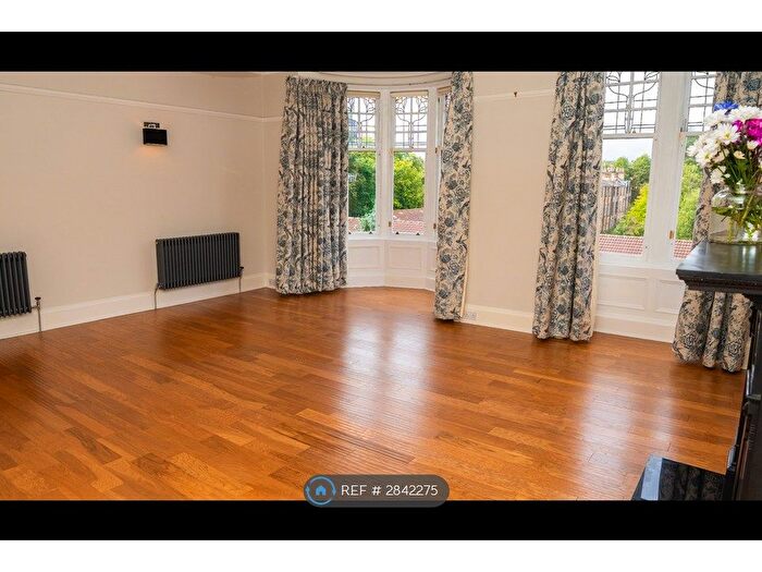 4 Bedroom Flat To Rent In Dowanhill St, Glasgow, G12