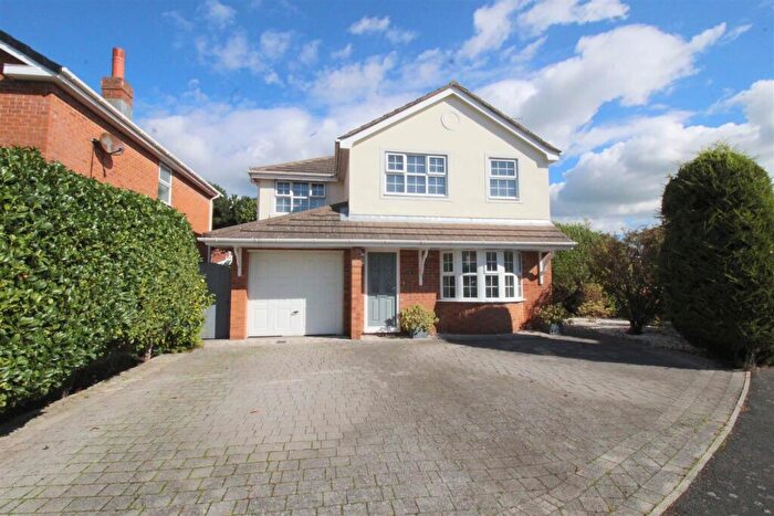 4 Bedroom Detached House For Sale In Bishops Gate, Lytham St. Annes, FY8