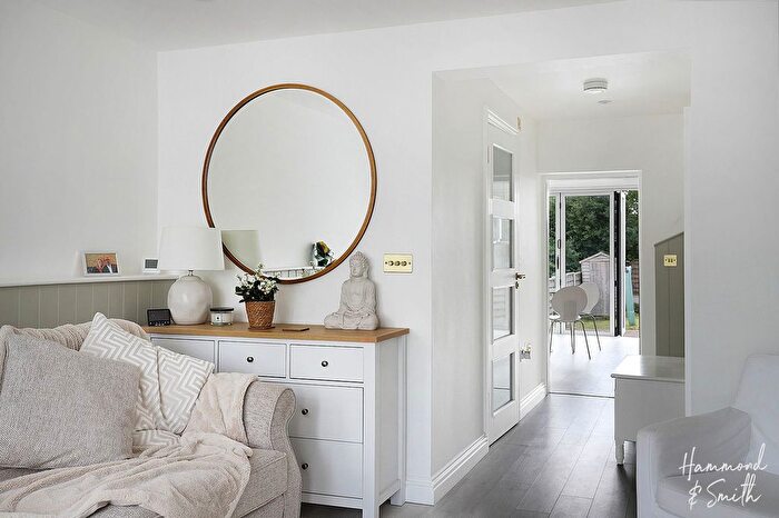 2 Bedroom Terraced House For Sale In Ivy Chimneys, Epping, CM16