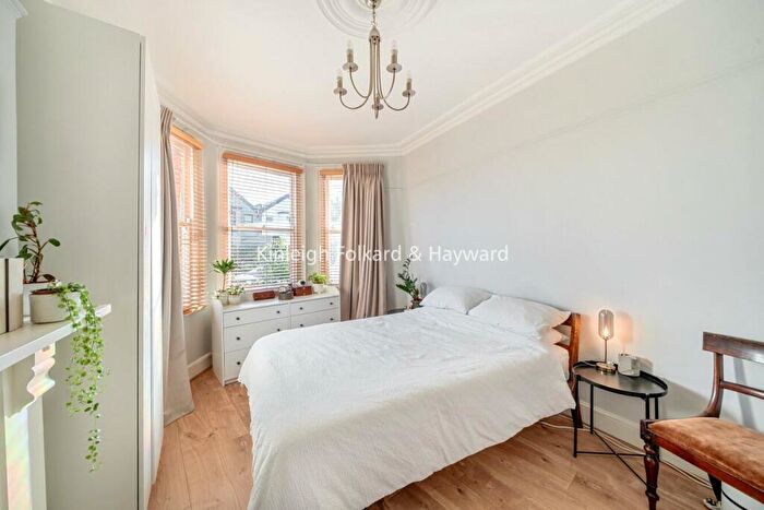1 Bedroom Flat For Sale In Pembroke Road, Muswell Hill, N10