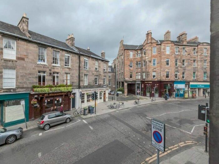 2 Bedroom Flat To Rent In Raeburn Place, Stockbridge, New Town, EH4