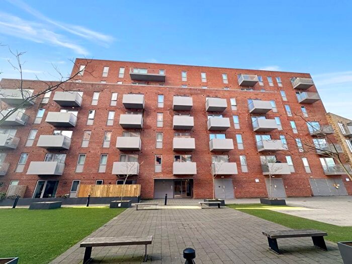 1 Bedroom Flat To Rent In The Metalworks, Slough, SL2